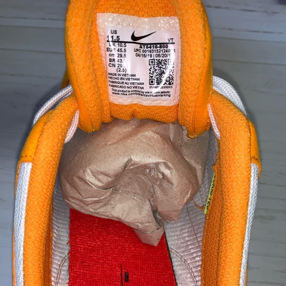 ❗️SOLD❗️Nike Air Ghost Racer Sneaker - Picture 7 of 8